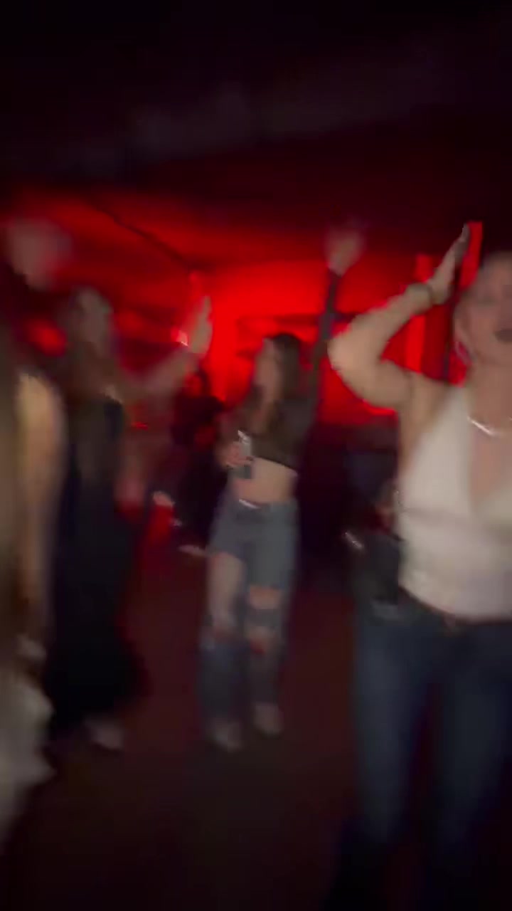 @josyxlou