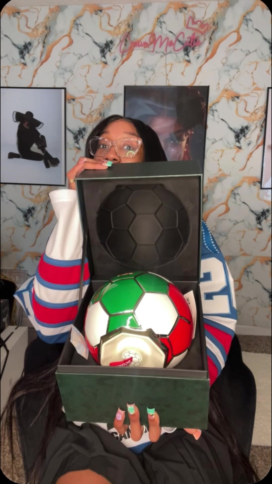 @CrownMeCutie