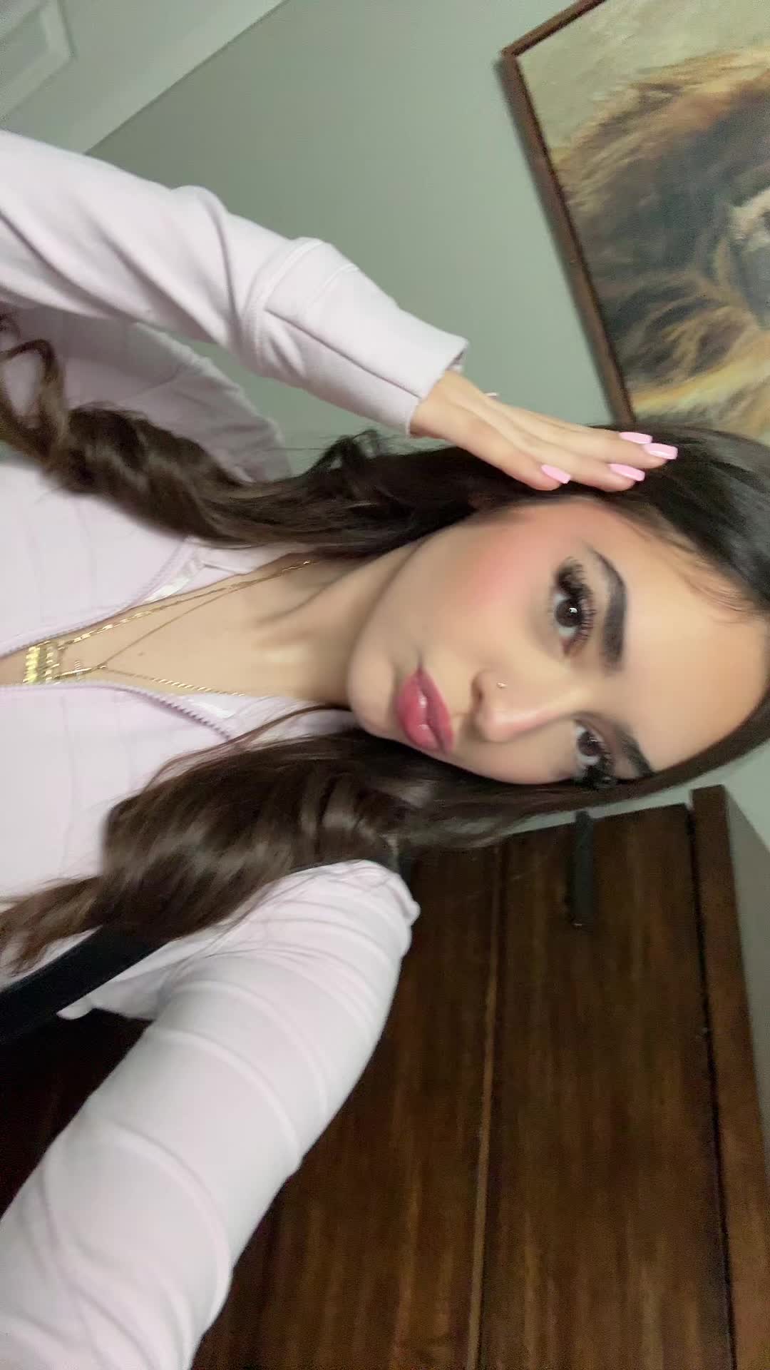 @𝑎𝑛𝑑𝑟𝑒𝑎❤︎︎