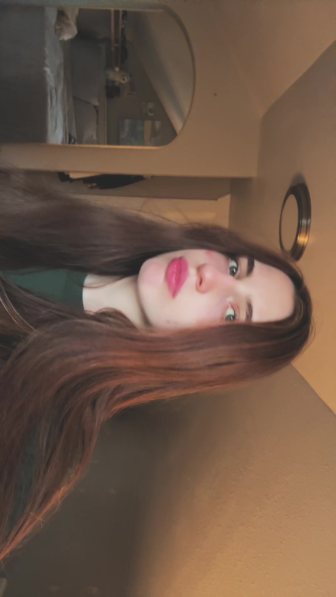 @аня