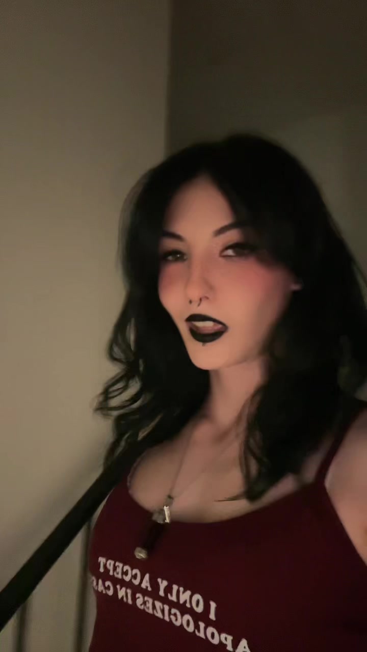 @<3