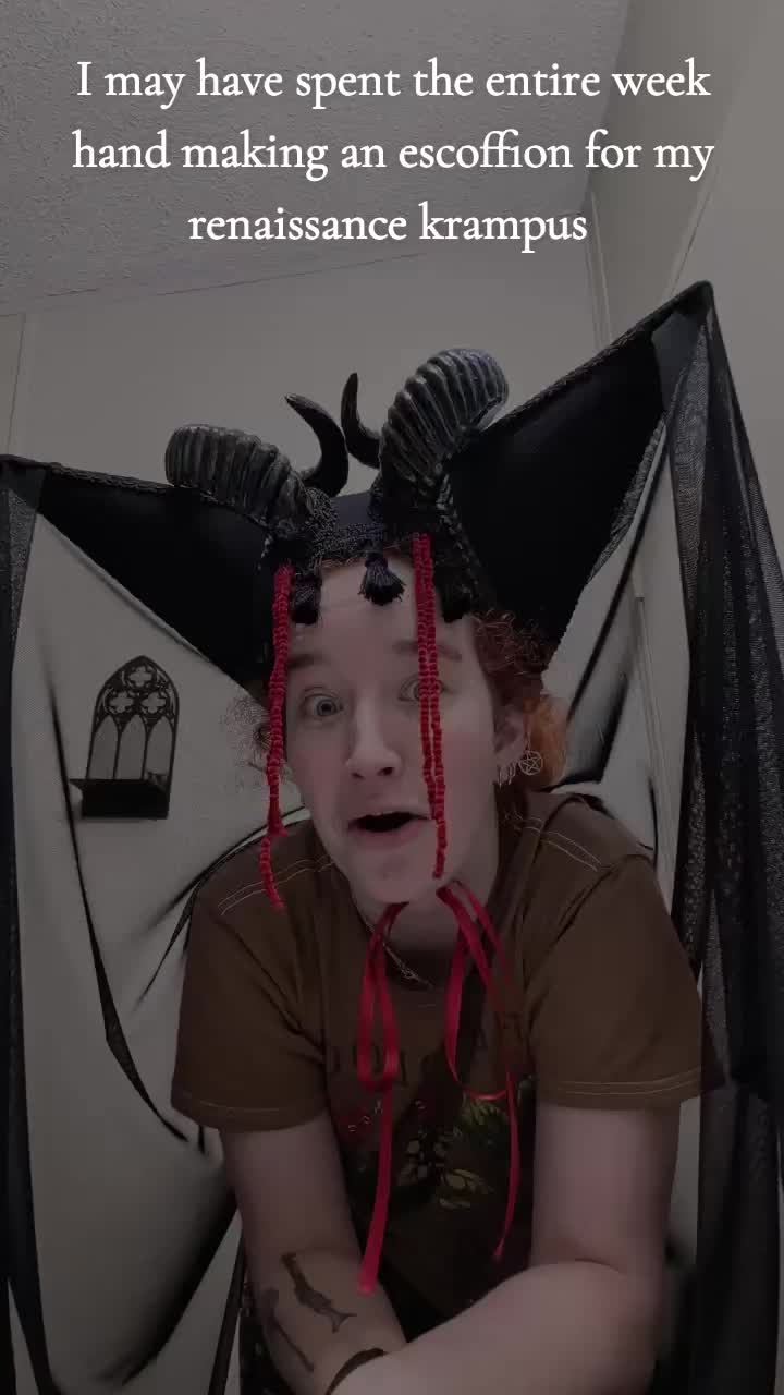 @🪦𝕷𝖊𝖊🪦