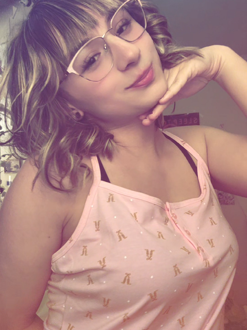 @𝚑𝚊𝚢 ♡