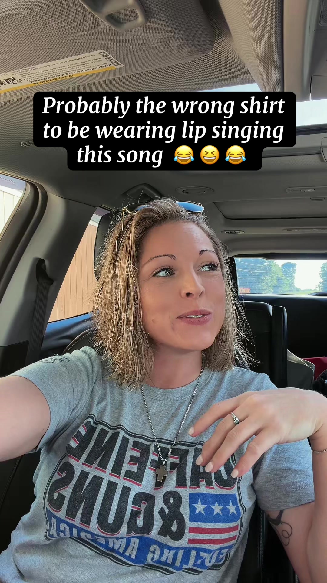 @momica_mama