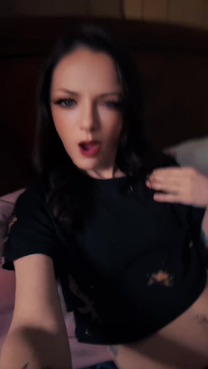 @ꨄкєℓѕєу2ѕнσят🐦🔥❀