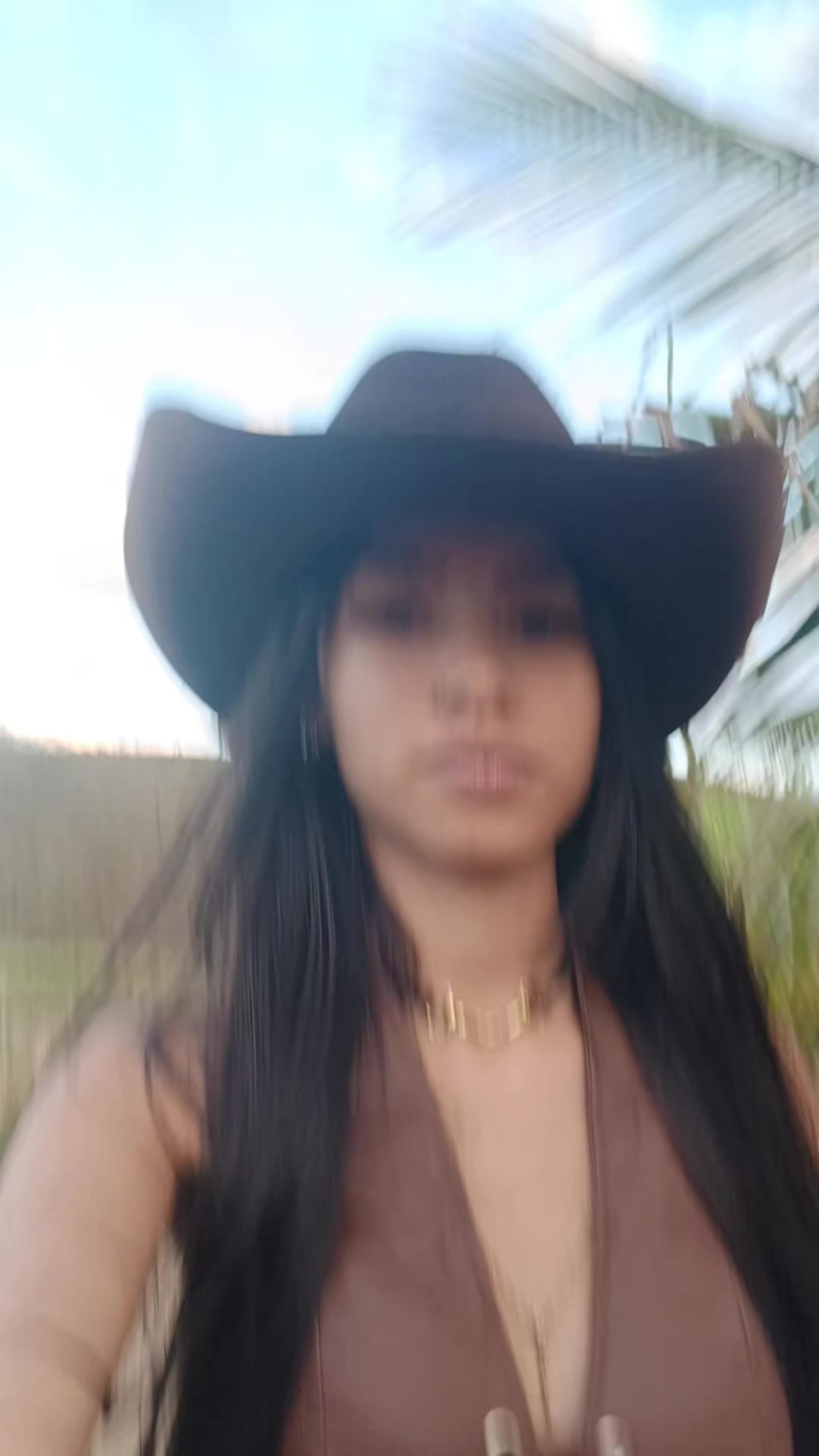@L.L🖤👑