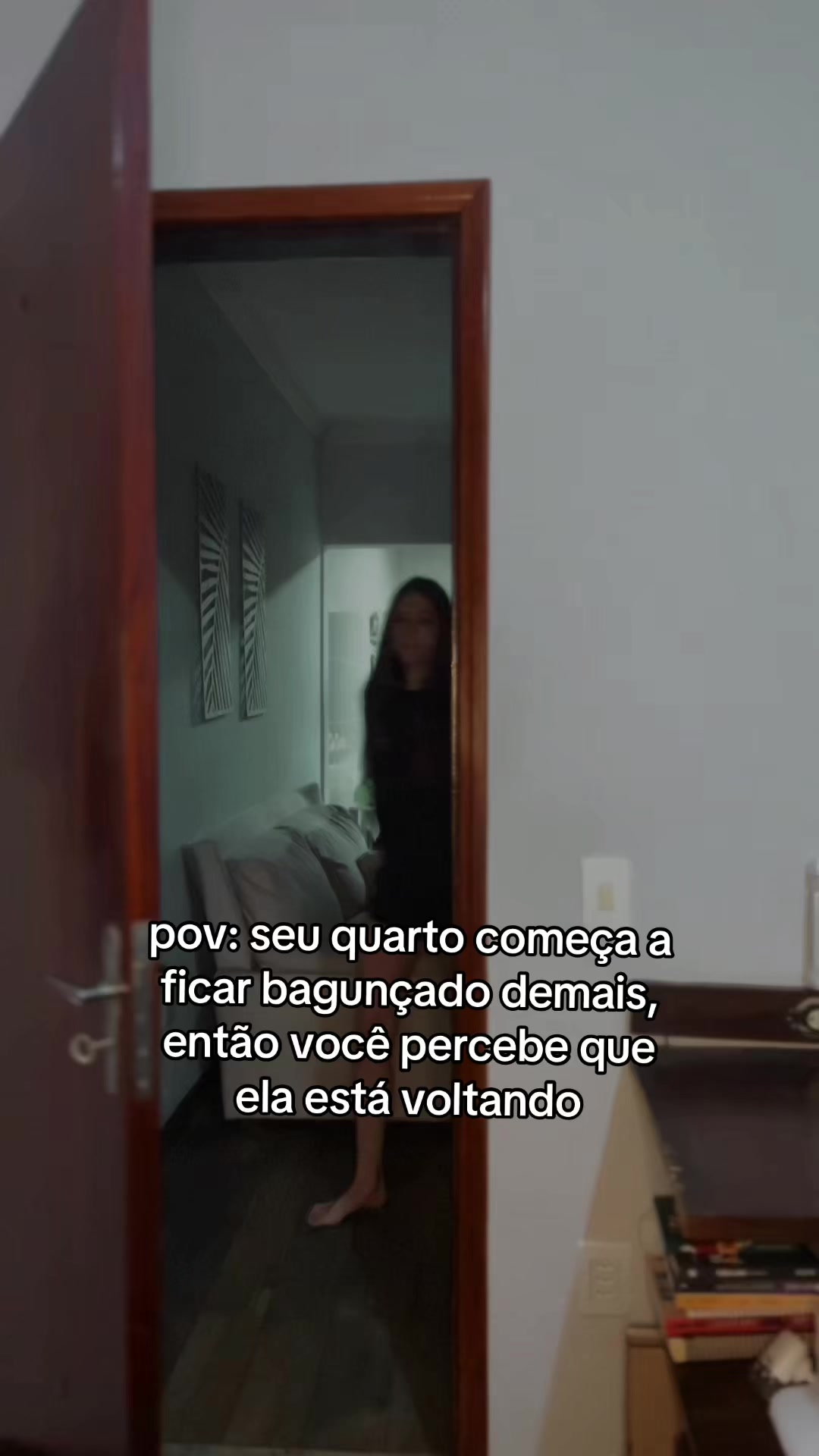@Vit&oacute;ria Cova