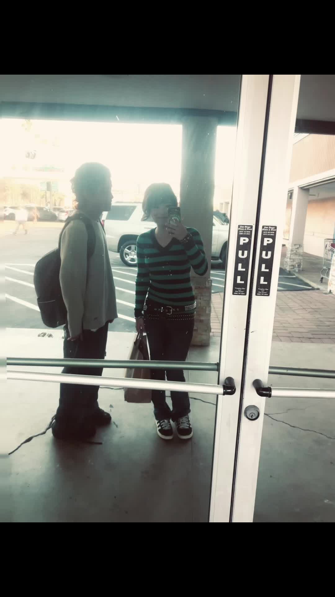 @Zombiii🧟♂️