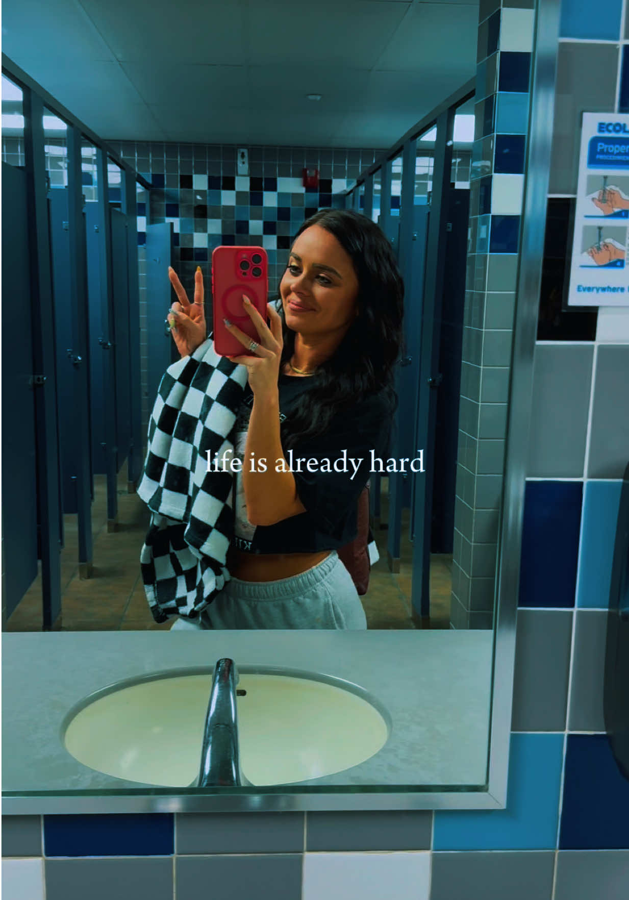 @• H a n a h •