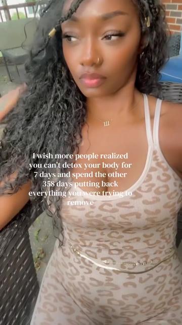 @EbonyWealthyWellness