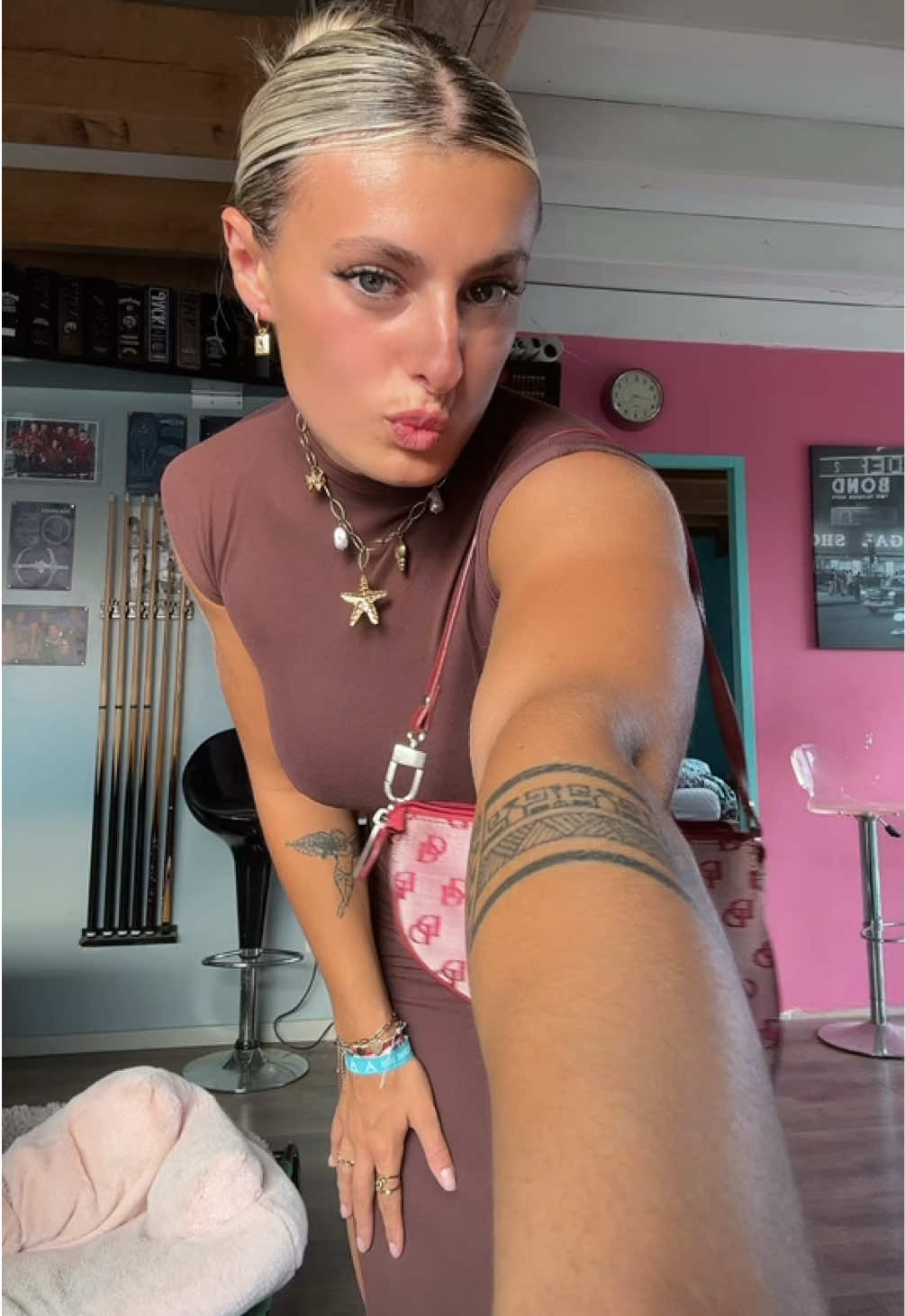 @Maevaaaa