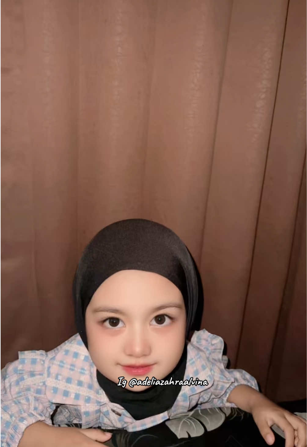 @Ig : @adeliazahraalvina
