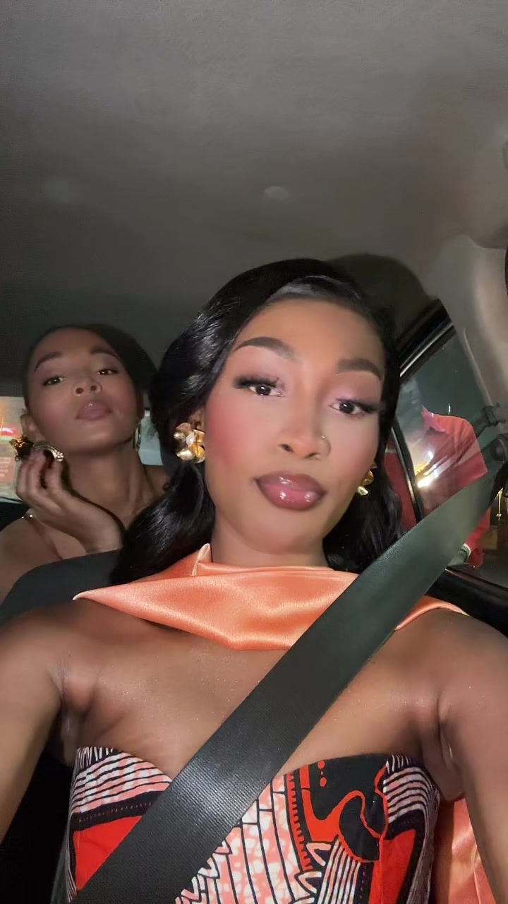 @𝐏𝐚𝐥𝐦𝐢𝐫𝐚 𝐓𝐨𝐫𝐫𝐞𝐬 🍯