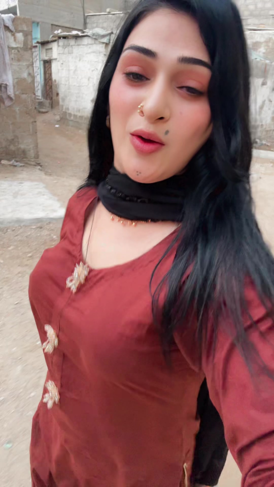 @Misses Karachi zindage