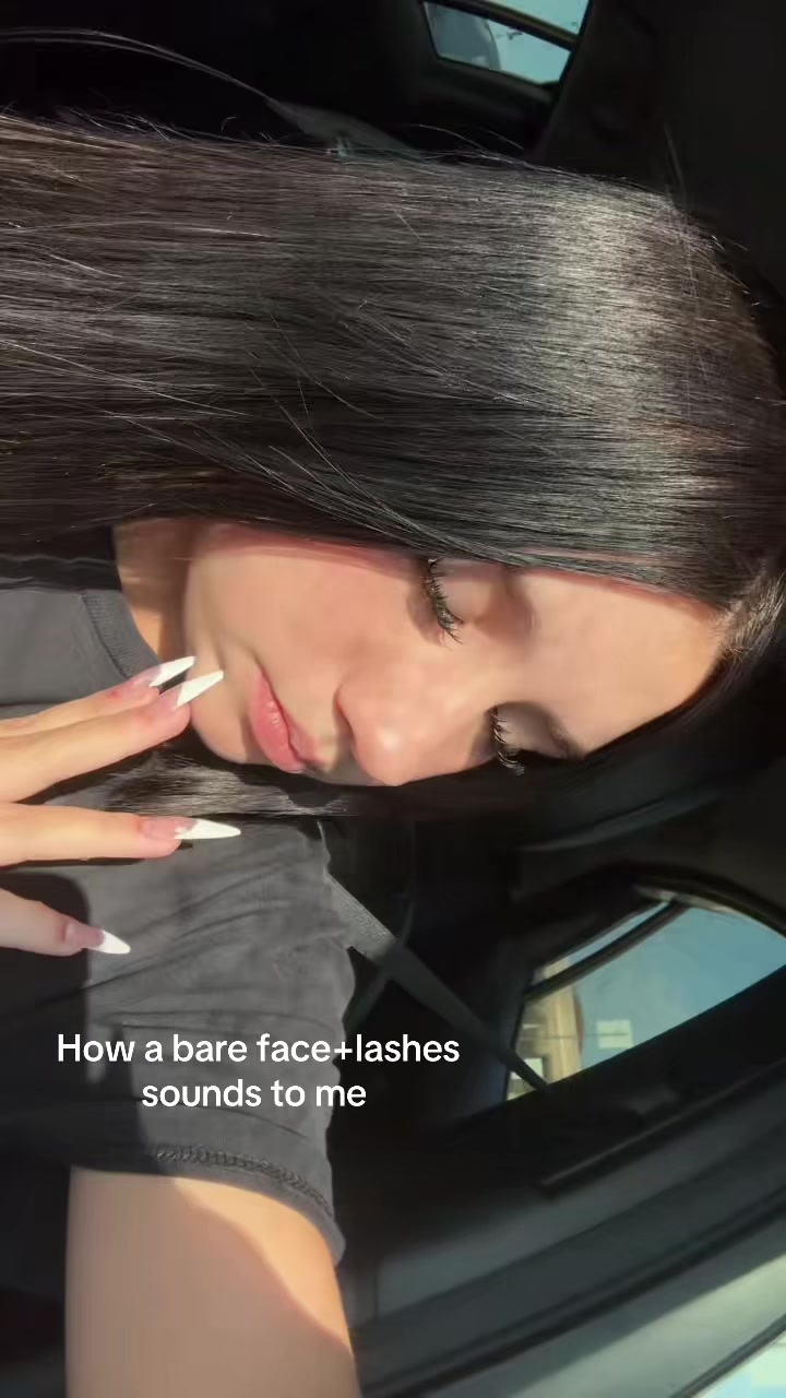 @KENDALL GRACE