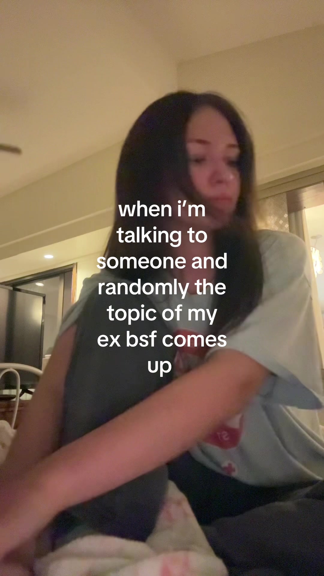@๐๐ v