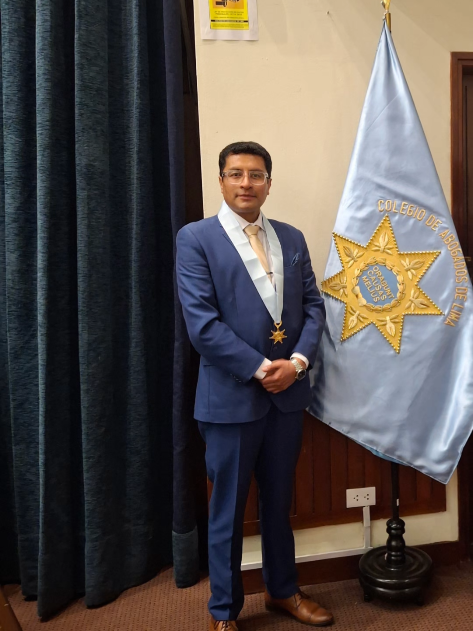@Alam Herrera Diaz