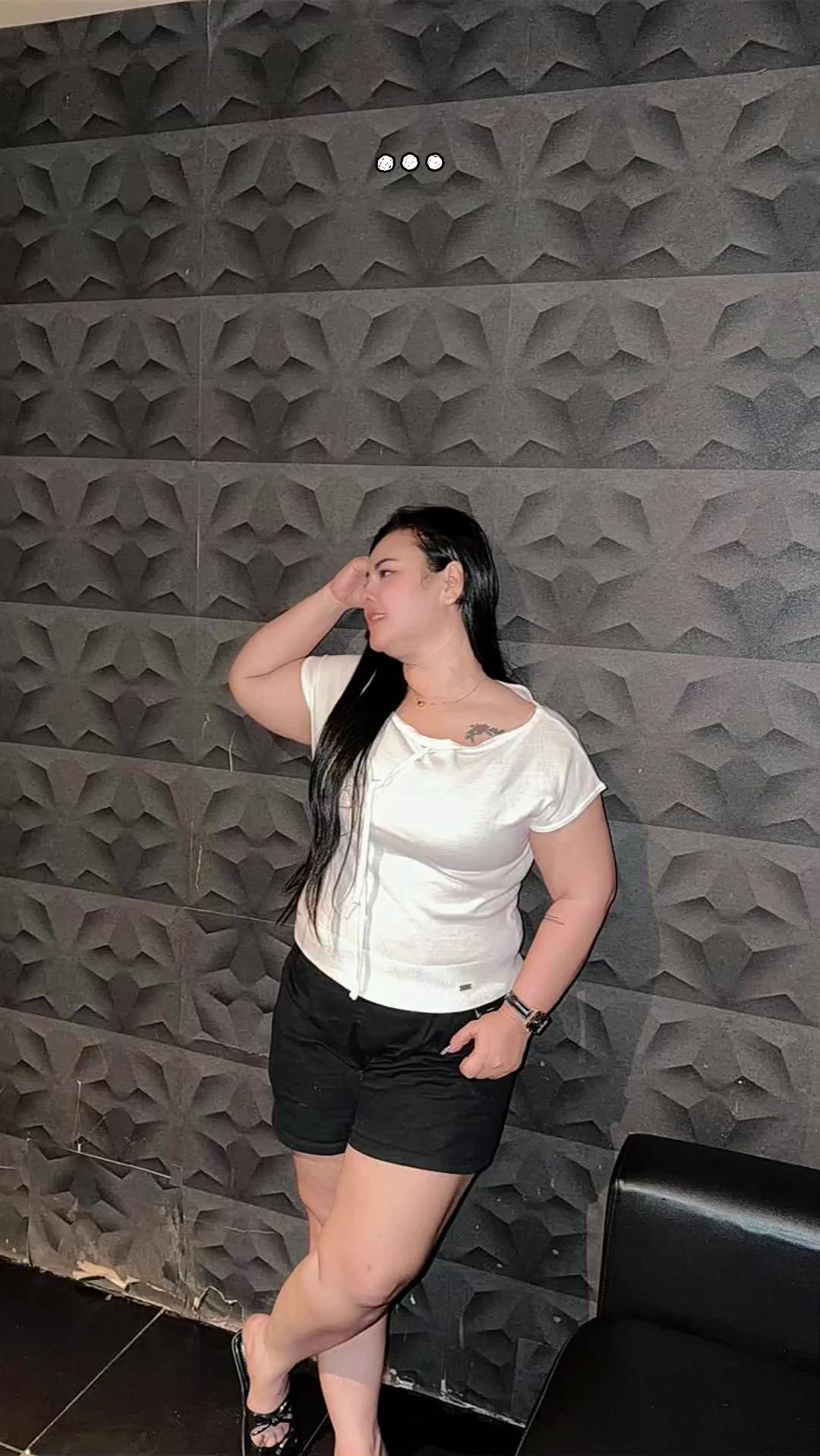 @yuni black