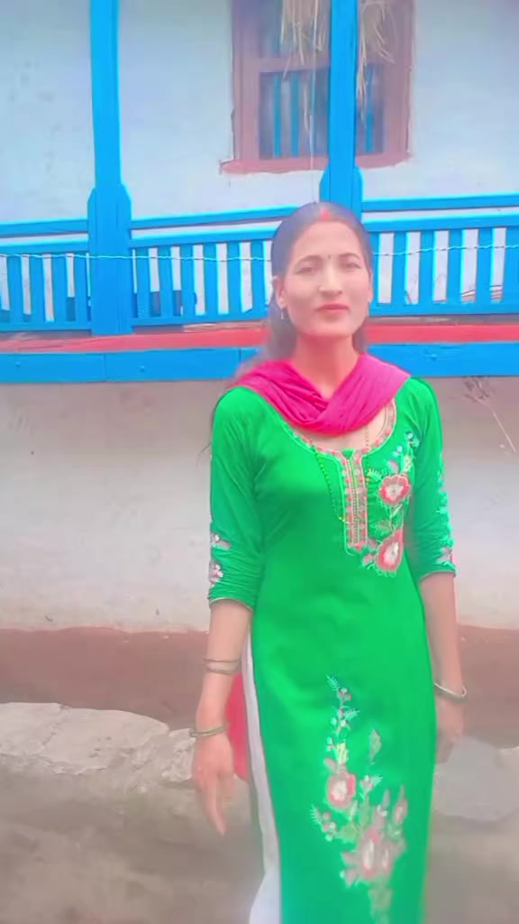 @Mina Shahi Thakuree