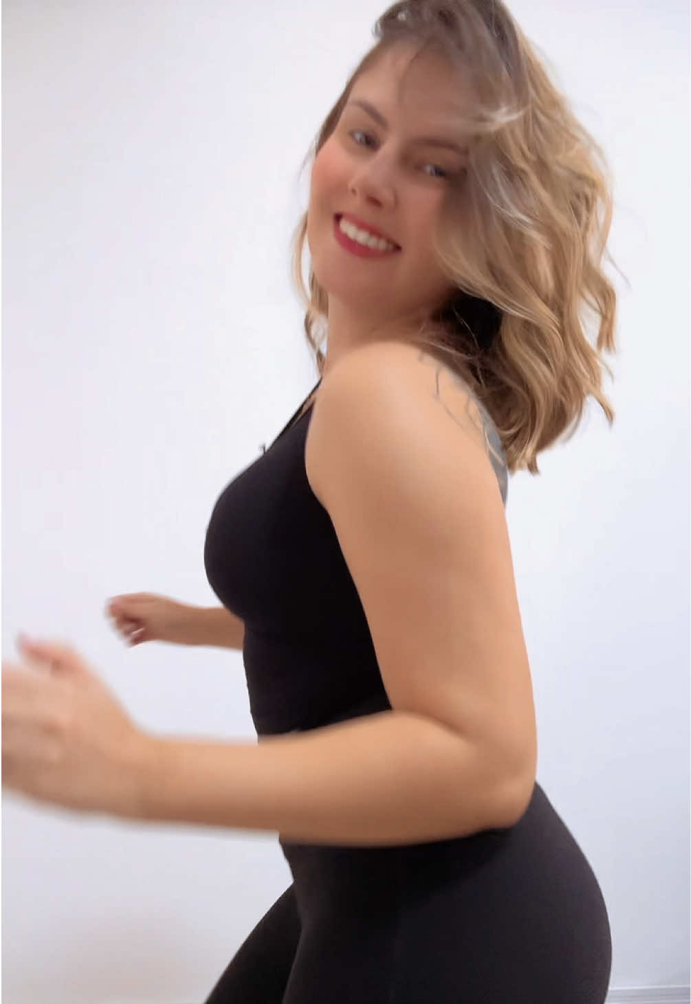@𝑳𝒐𝒓𝒆𝒏𝒂 🐯🌻