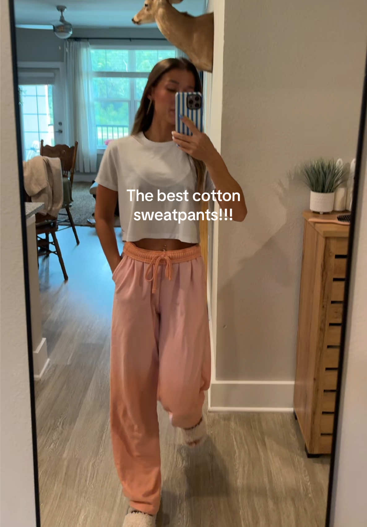 @Tay • Daily Outfit Inspo 💛🩷