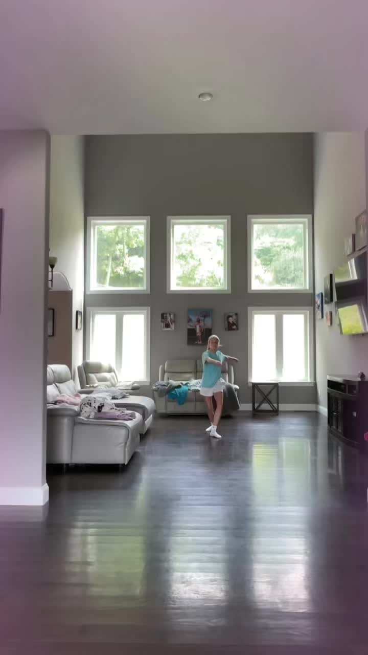 @CirqueEnPeytonique