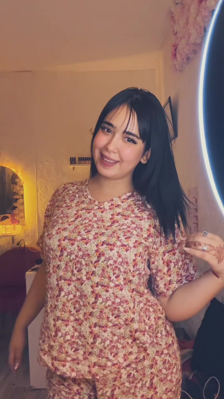 @Fnaaa✨🤍