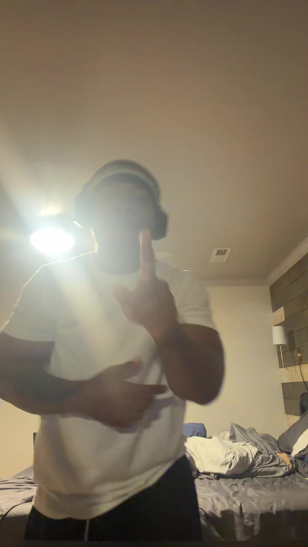 @AIRRONIE