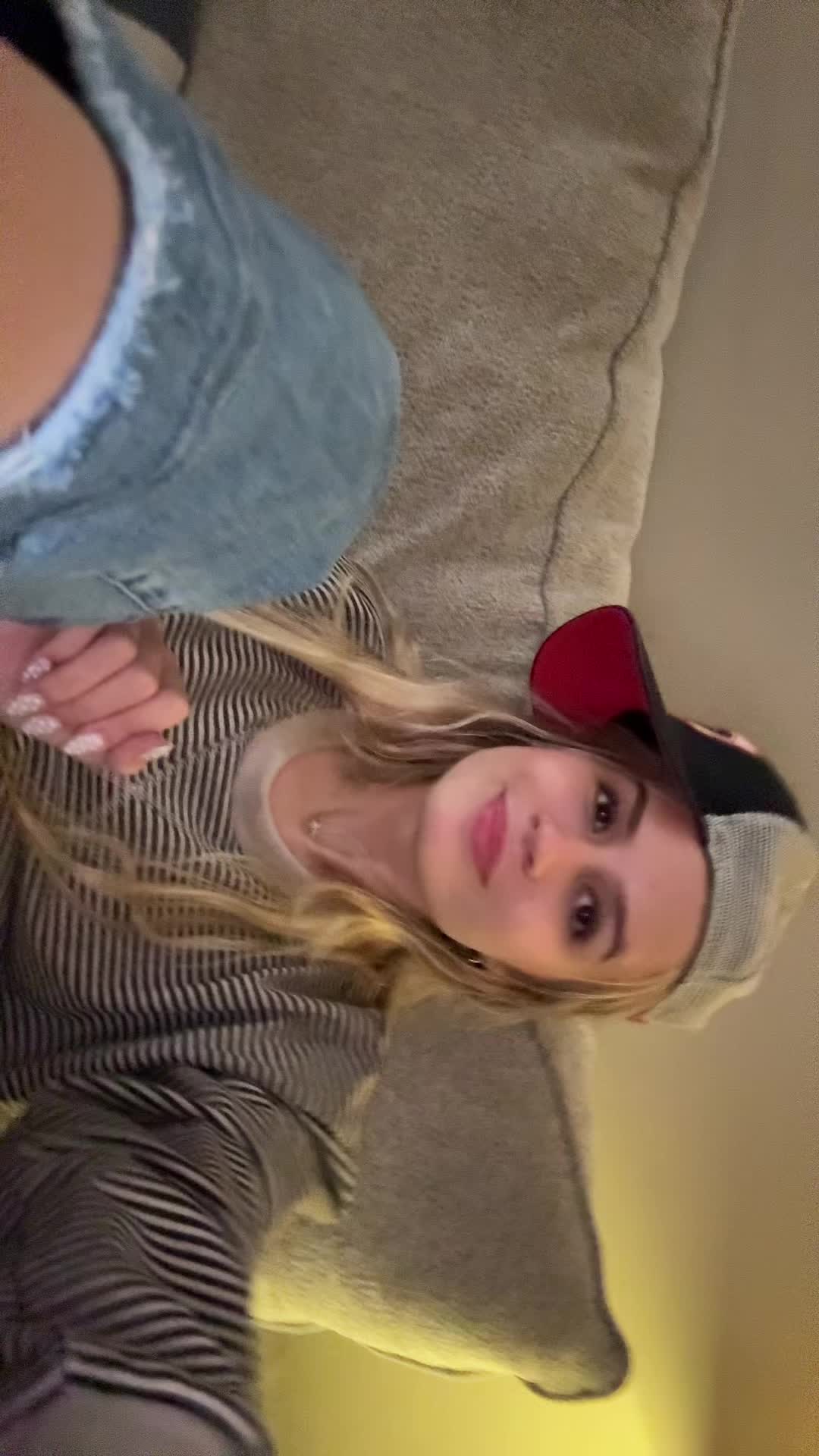 @ella