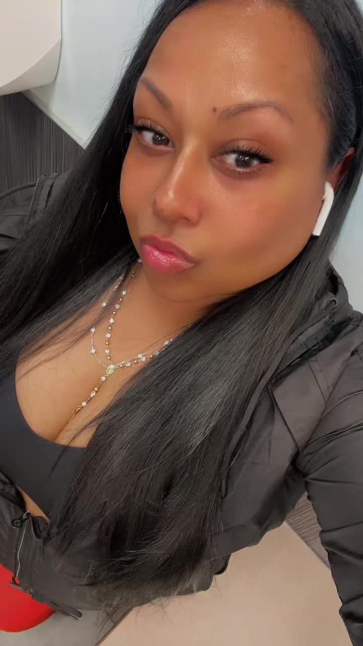@Vickkii