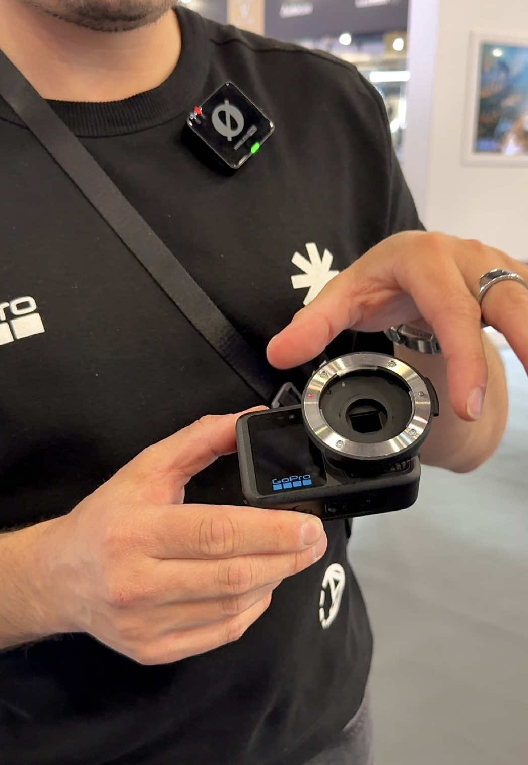 @Gadget Glimpse