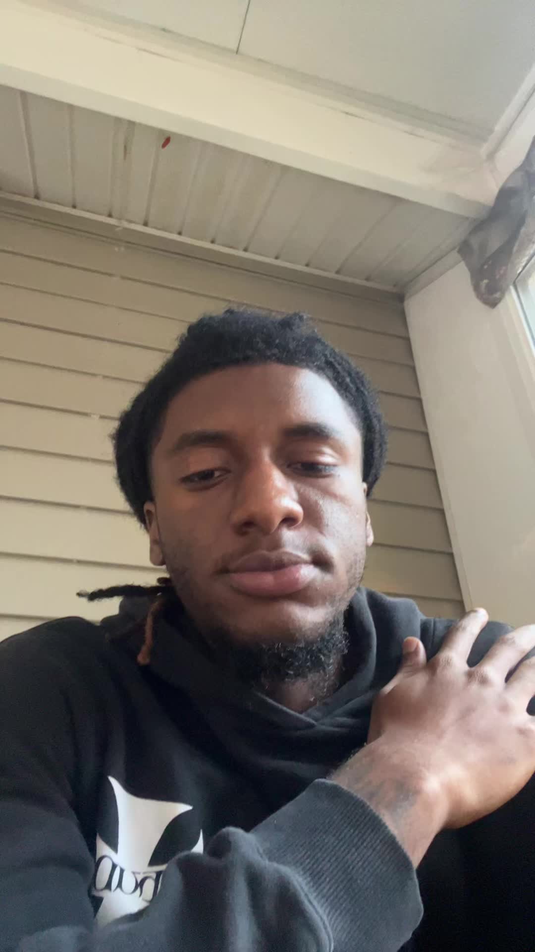 @Idontliketoktik