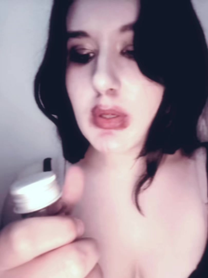@Bree🦇