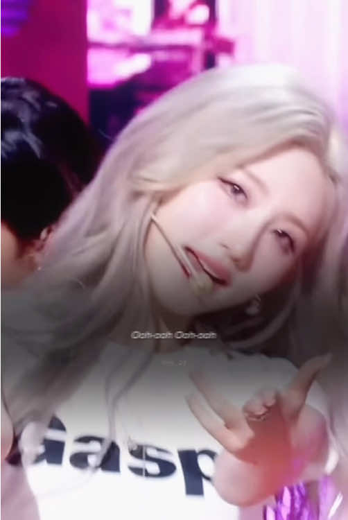 @๐ฆฉ๐ค