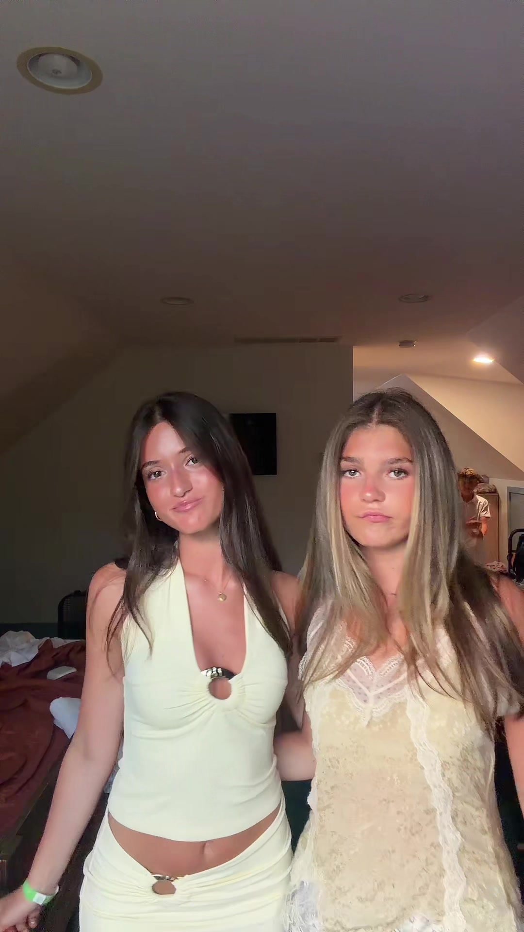 @Lily Kaplan