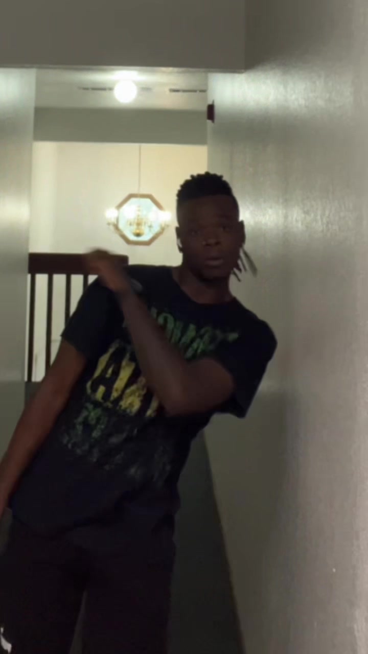 @Wavy_ King30
