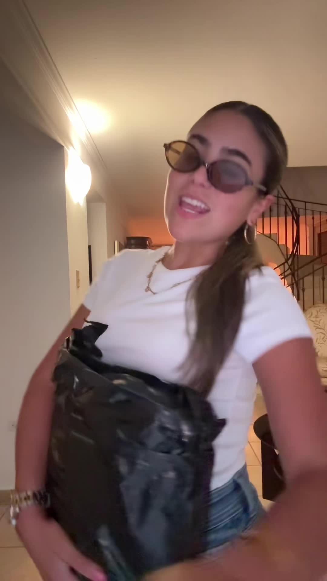 @Aleee