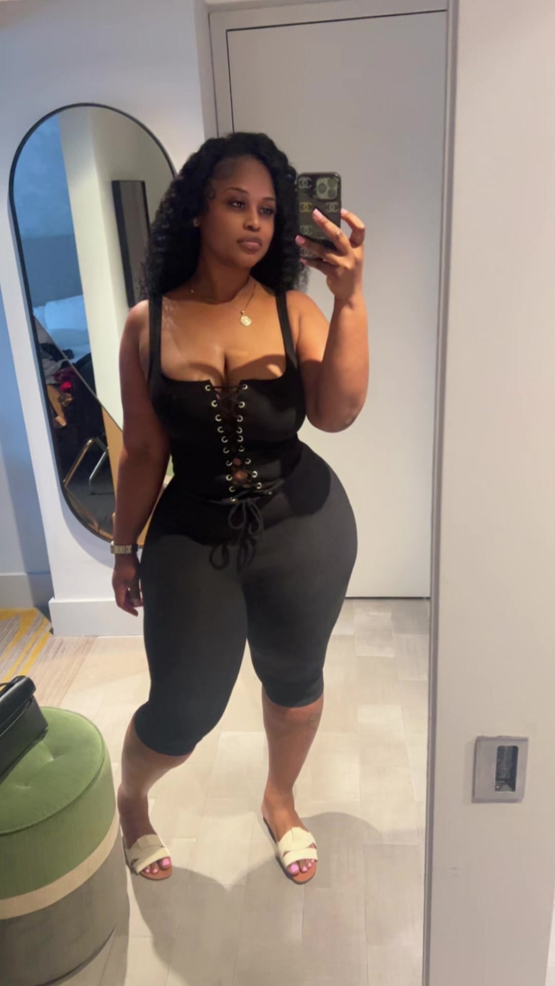 @Curved & Bodied