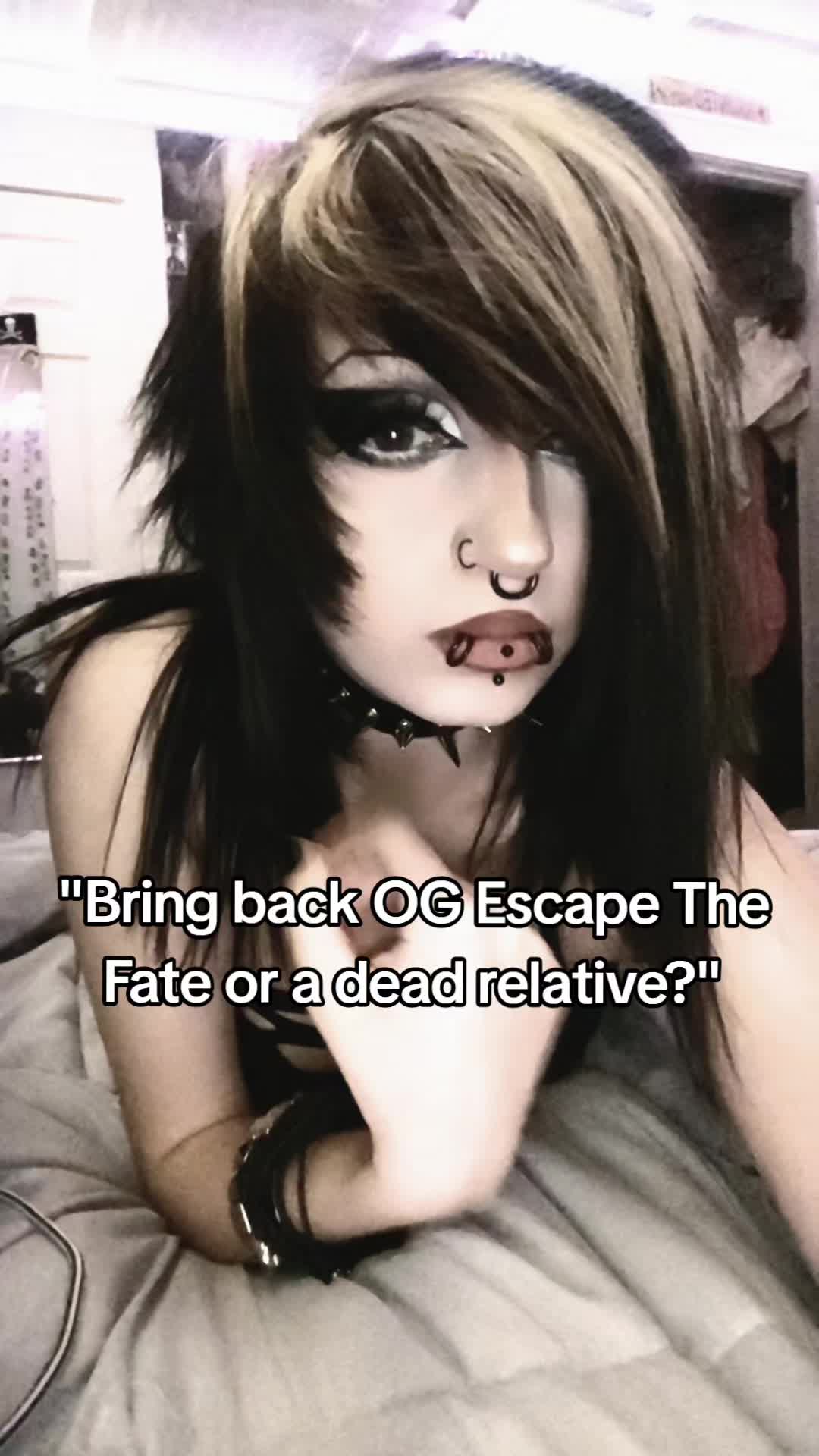 @carleigh curse 🕸️