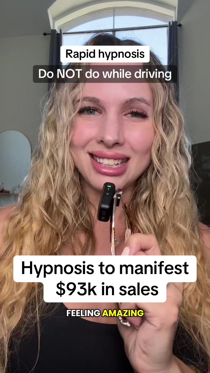 @Hypnotist | Julia Hankins