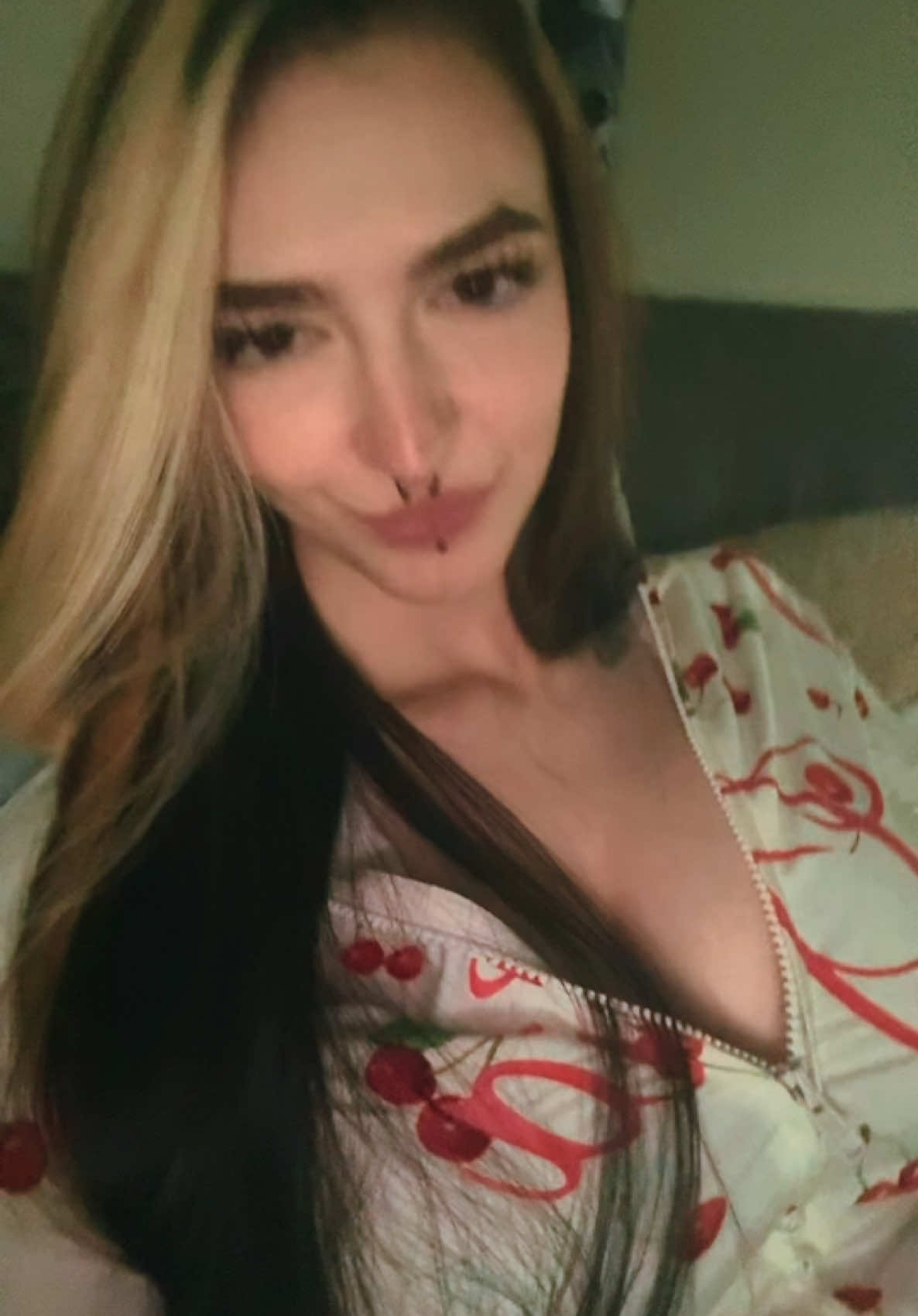 @alexis 🍒