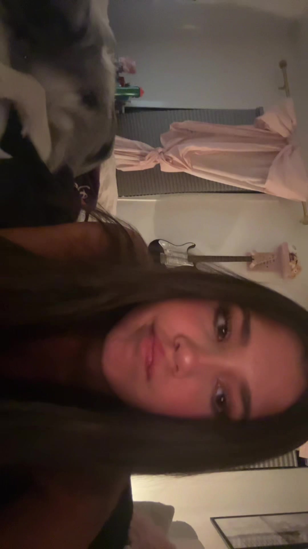 @Adora Kate