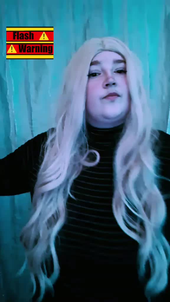 @ladyrosethorncos