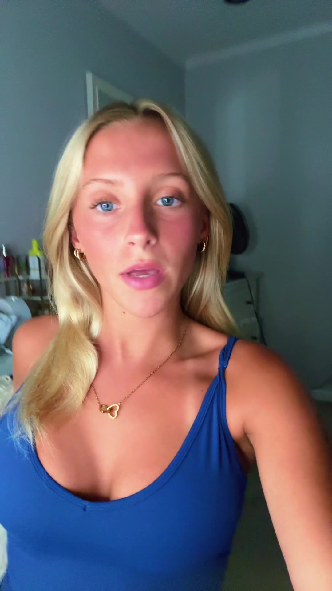 @darcyv08