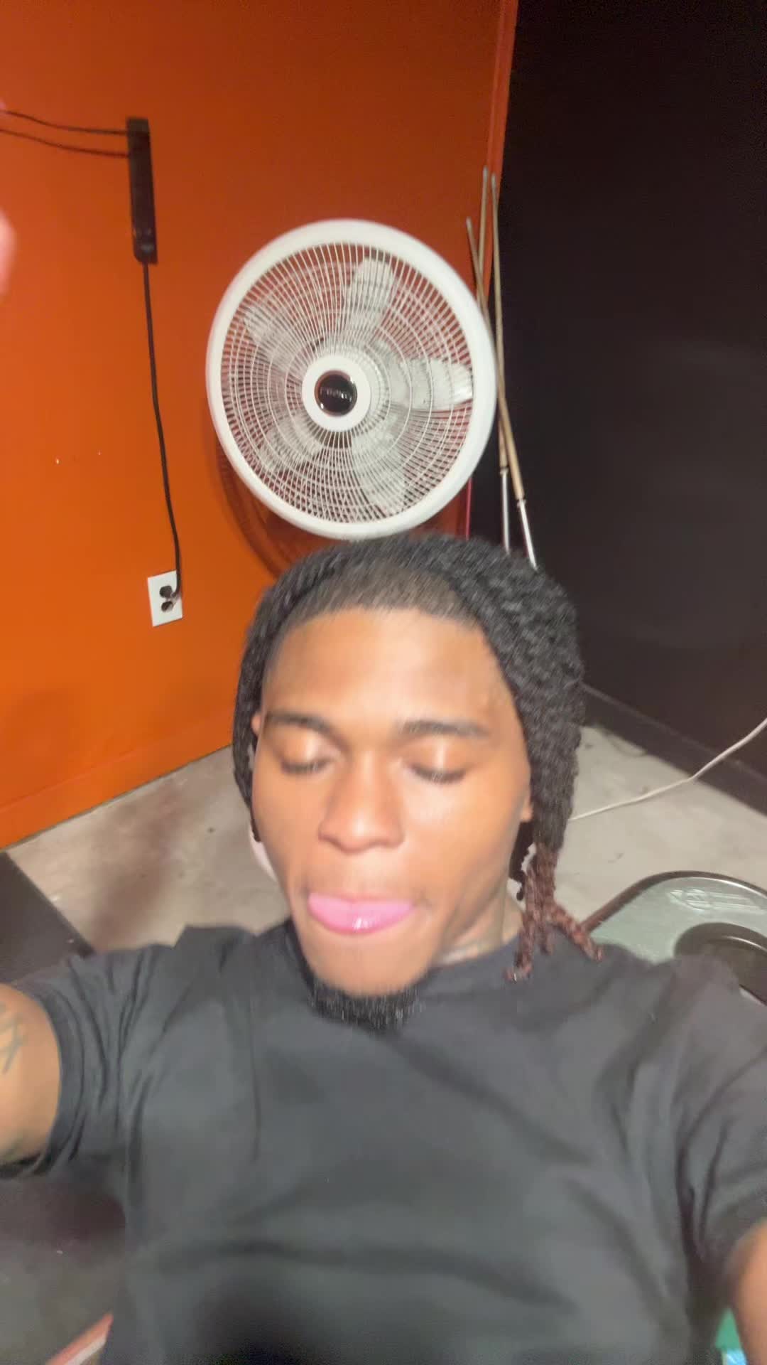 @Bootyhead2funny