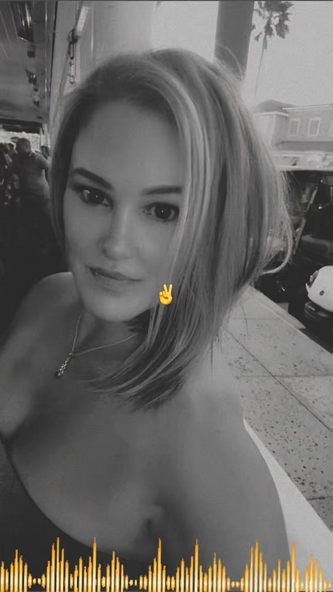 @Tina❌⭕️hhhhMarie☘️, MD