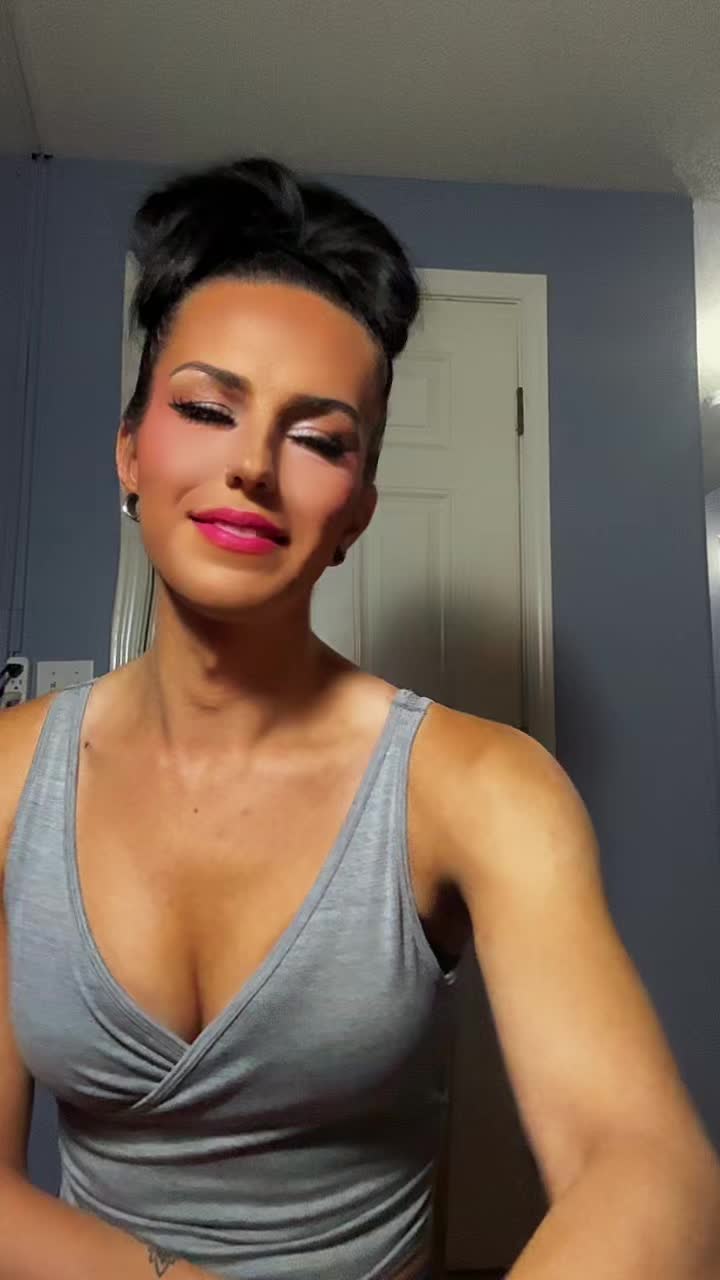 @Alexis Versace