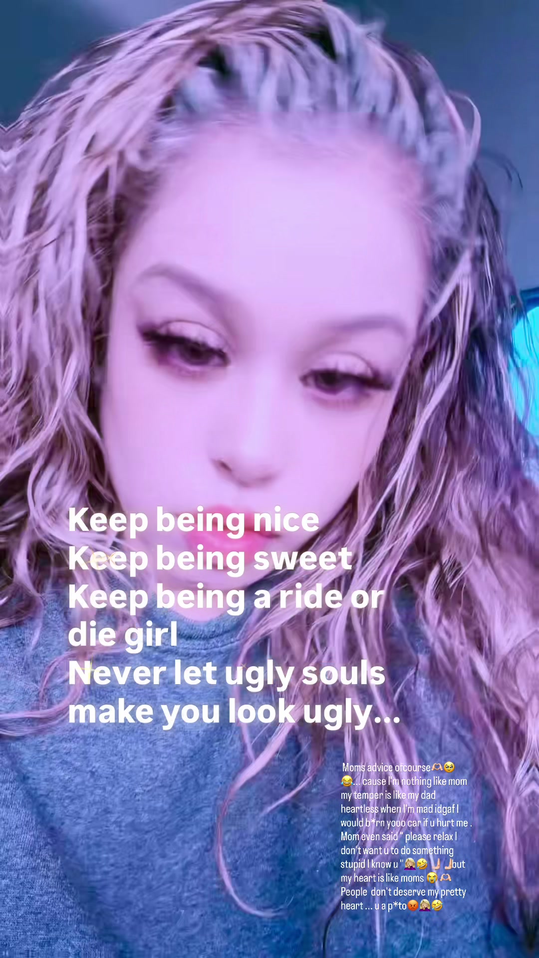 @QUEEN👑
