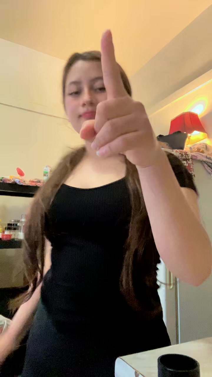 @karlyta 🦋💜