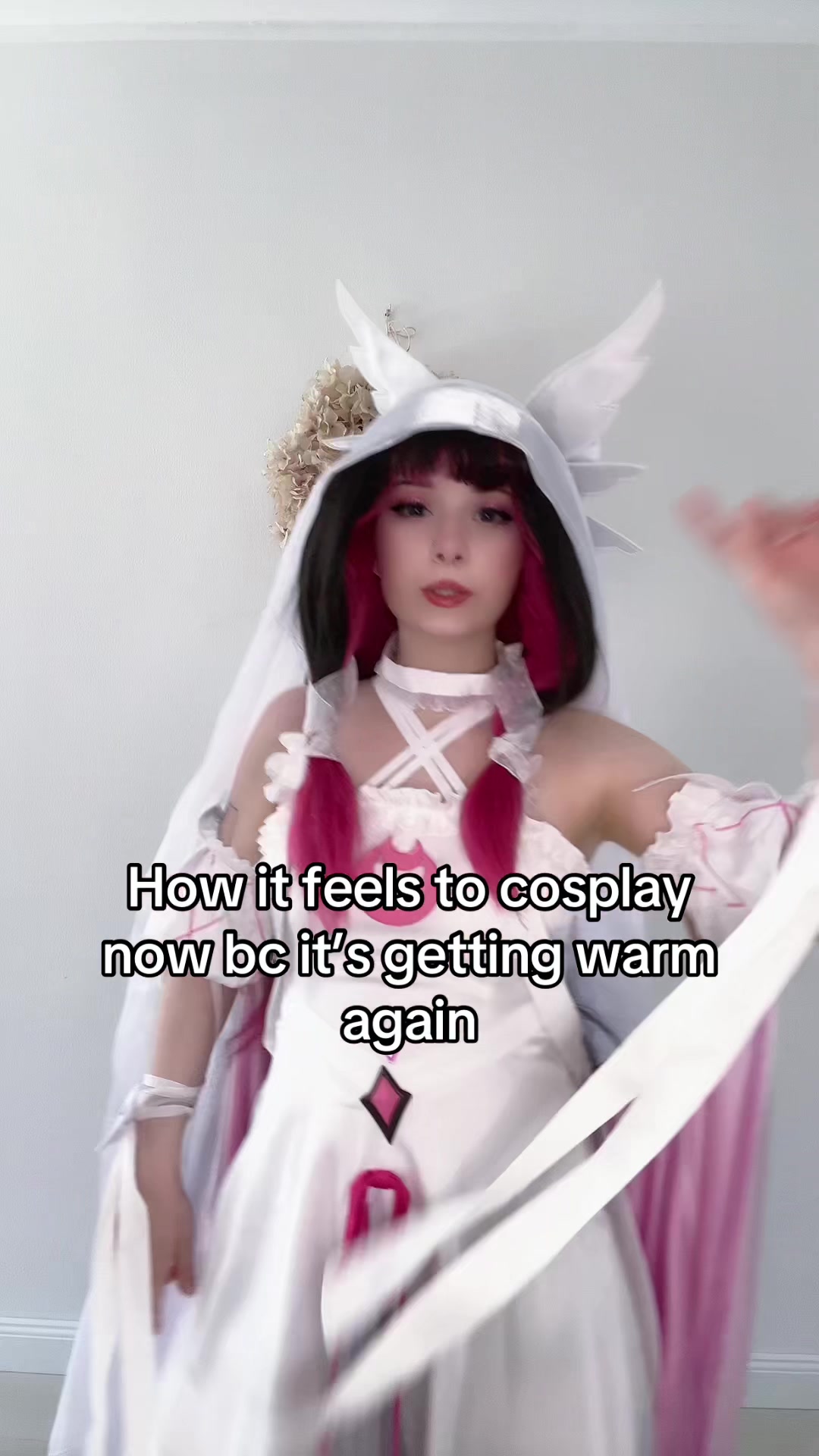 @s.akura.cos